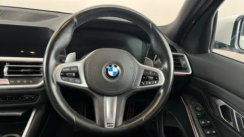 BMW 3 SERIES 320i M Sport Step Auto