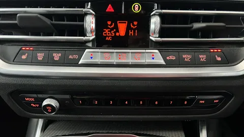 BMW 3 SERIES 320i M Sport Step Auto