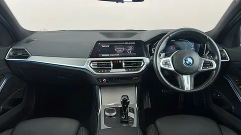 BMW 3 SERIES 330e xDrive M Sport Step Auto