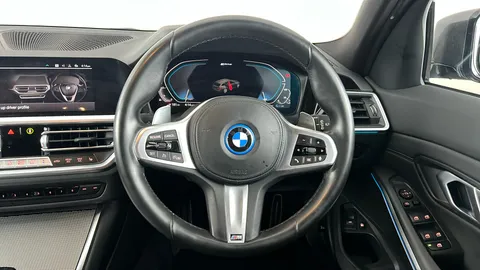 BMW 3 SERIES 330e xDrive M Sport Step Auto