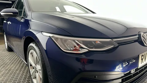 VOLKSWAGEN GOLF 2.0 TDI Life