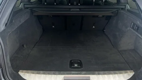 BMW 3 SERIES 330e xDrive M Sport Step Auto