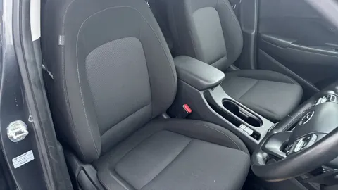 HYUNDAI KONA 1.6 GDi Hybrid Premium DCT