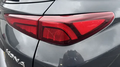 HYUNDAI KONA 1.6 GDi Hybrid Premium DCT