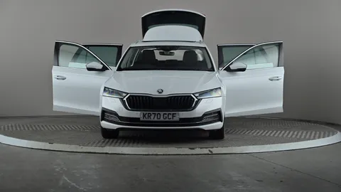 SKODA OCTAVIA 2.0 TDI 150 SE L First Edition DSG