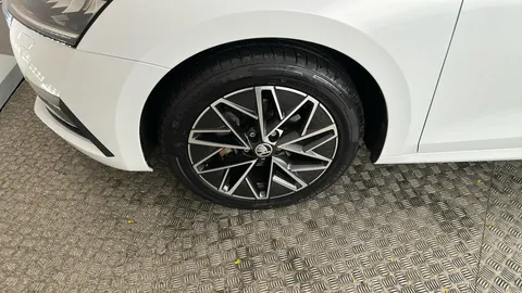 SKODA OCTAVIA 2.0 TDI 150 SE L First Edition DSG