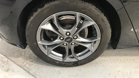 FORD FOCUS 1.0 EcoBoost 125 ST-Line