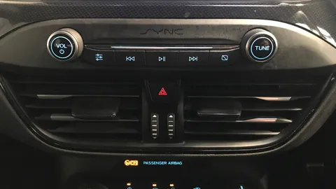 FORD FOCUS 1.0 EcoBoost 125 ST-Line