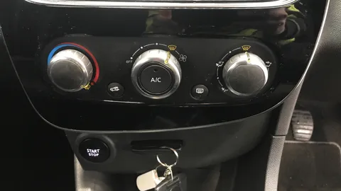 RENAULT CLIO 0.9 TCE 90 Dynamique Nav