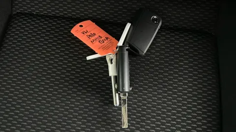 VOLKSWAGEN POLO 1.0 S