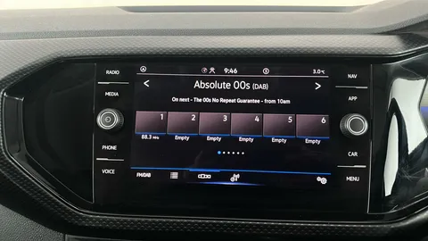 VOLKSWAGEN T-CROSS 1.0 TSI SE