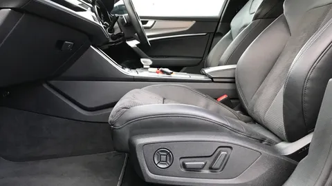AUDI A6 50 TFSI e 17.9kWh Qtro S Line S Tronic