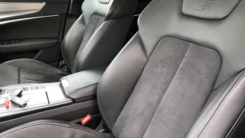 AUDI A6 50 TFSI e 17.9kWh Qtro S Line S Tronic