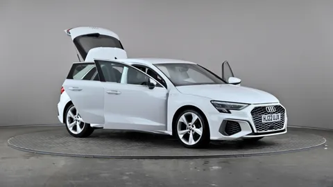 AUDI A3 35 TFSI S Line S Tronic