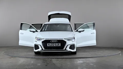 AUDI A3 35 TFSI S Line S Tronic
