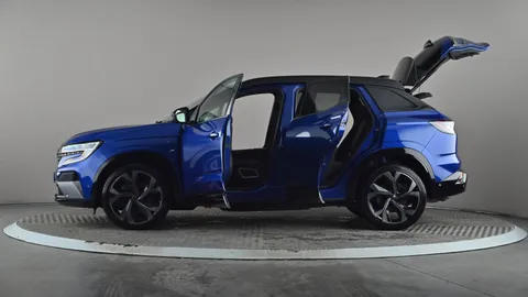 RENAULT AUSTRAL E-Tech FHEV Iconic Esprit Alpine Auto 4C