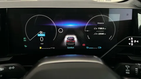 RENAULT AUSTRAL E-Tech FHEV Iconic Esprit Alpine Auto 4C