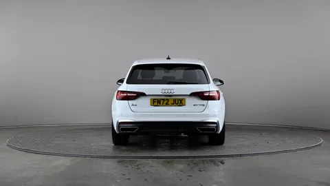 AUDI A4 40 TFSI 204 S Line S Tronic