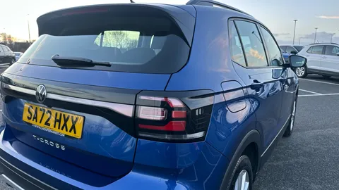 VOLKSWAGEN T-CROSS 1.0 TSI 110 SE