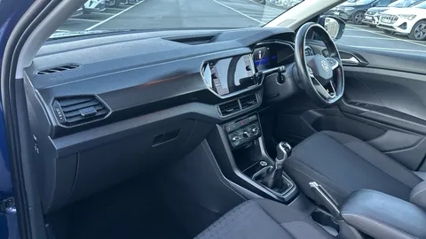 VOLKSWAGEN T-CROSS 1.0 TSI 110 SE