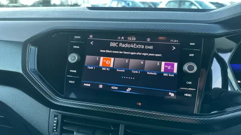 VOLKSWAGEN T-CROSS 1.0 TSI 110 SE