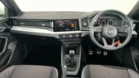 AUDI A1 30 TFSI 110 S Line