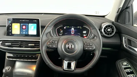 MG MOTOR UK HS 1.5 T-GDI Trophy