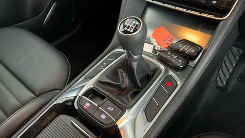 MG MOTOR UK HS 1.5 T-GDI Trophy