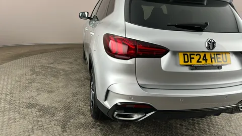 MG MOTOR UK HS 1.5 T-GDI Trophy