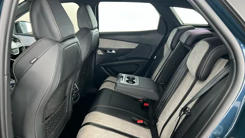 PEUGEOT 3008 1.6 Hybrid4 300 GT e-EAT8