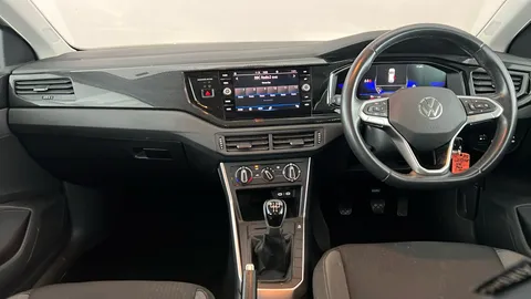 VOLKSWAGEN POLO 1.0 TSI Life