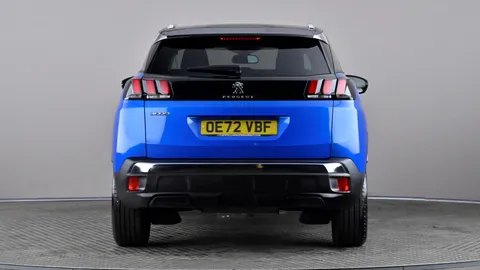 PEUGEOT 3008 1.2 PureTech Allure Premium+ EAT8