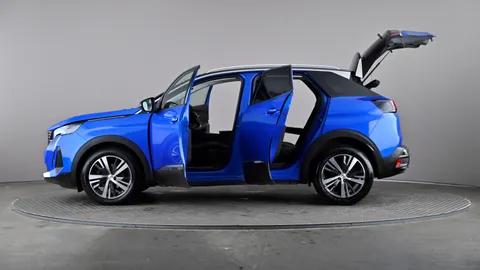 PEUGEOT 3008 1.2 PureTech Allure Premium+ EAT8