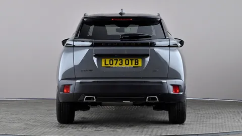 PEUGEOT 2008 1.2 PureTech 130 GT EAT8