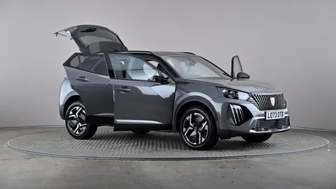 PEUGEOT 2008 1.2 PureTech 130 GT EAT8