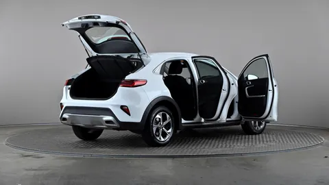 KIA XCEED 1.0T GDi ISG 2