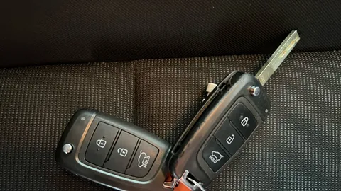 HYUNDAI KONA 1.0 TGDi 48V MHEV SE Connect