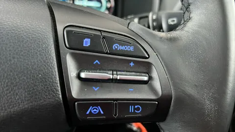 HYUNDAI KONA 1.0 TGDi 48V MHEV SE Connect