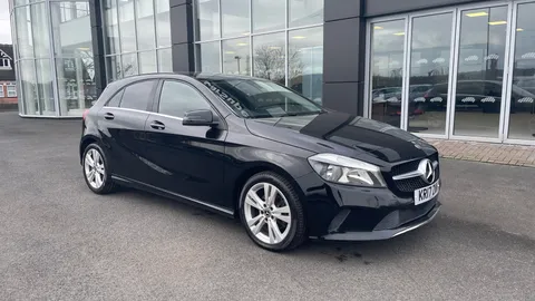 MERCEDES-BENZ A CLASS A180 Sport Auto
