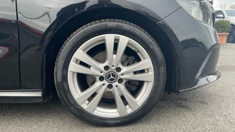 MERCEDES-BENZ A CLASS A180 Sport Auto