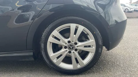 MERCEDES-BENZ A CLASS A180 Sport Auto