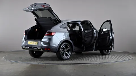 RENAULT ARKANA 1.6 E-Tech full hybrid 145 Engineered Auto