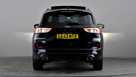 FORD KUGA 2.5 PHEV ST-Line X Edition CVT