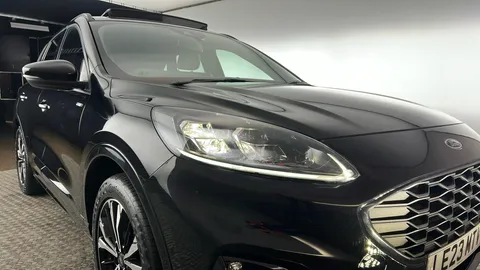 FORD KUGA 2.5 PHEV ST-Line X Edition CVT