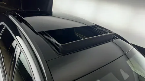 FORD KUGA 2.5 PHEV ST-Line X Edition CVT