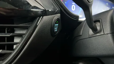 FORD KUGA 2.5 PHEV ST-Line X Edition CVT