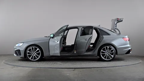 AUDI A4 S4 TDI Quattro Tiptronic