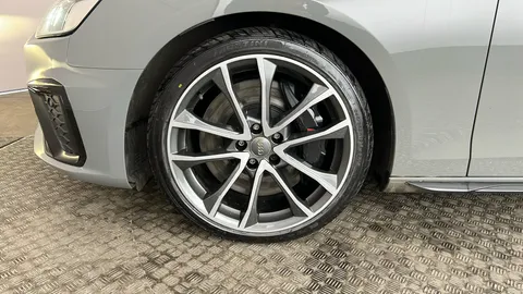 AUDI A4 S4 TDI Quattro Tiptronic