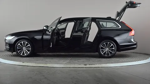 VOLVO V90 2.0 B4P Core Auto