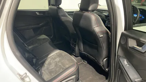 FORD KUGA 2.5 FHEV ST-Line X Edition CVT